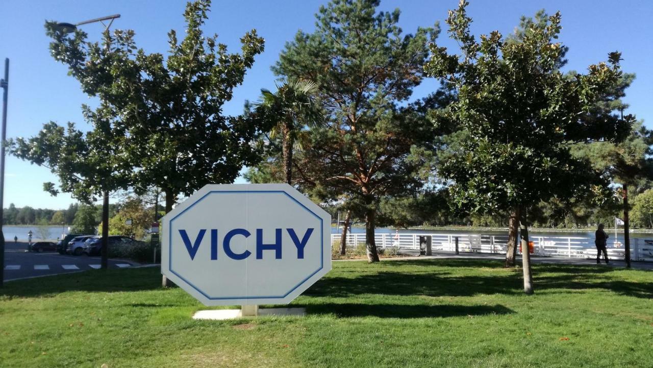Suite Hauteurs De Vichy Creuzier-le-Vieux Exteriér fotografie